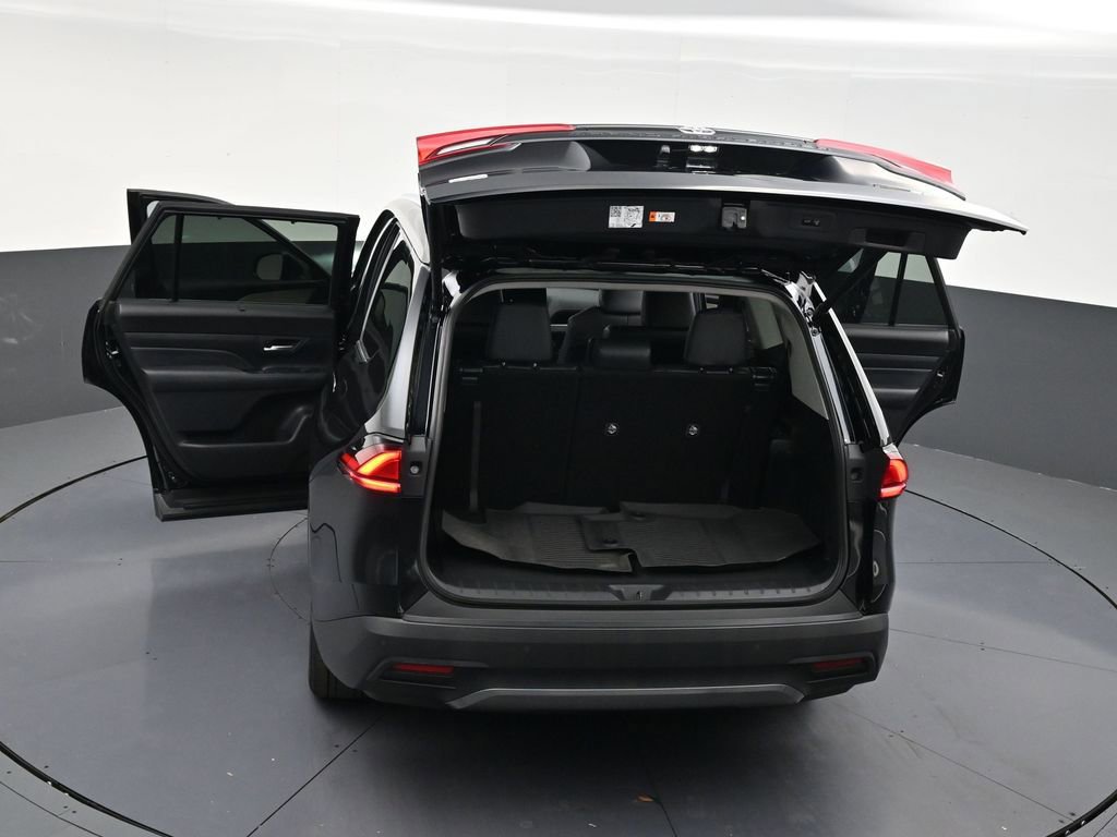 Used 2026 Toyota Grand Highlander AWD image 37