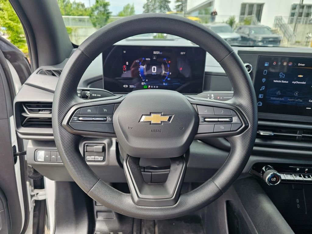 Used 2024 Chevrolet Silverado EV W/T AWD/4WD image 24