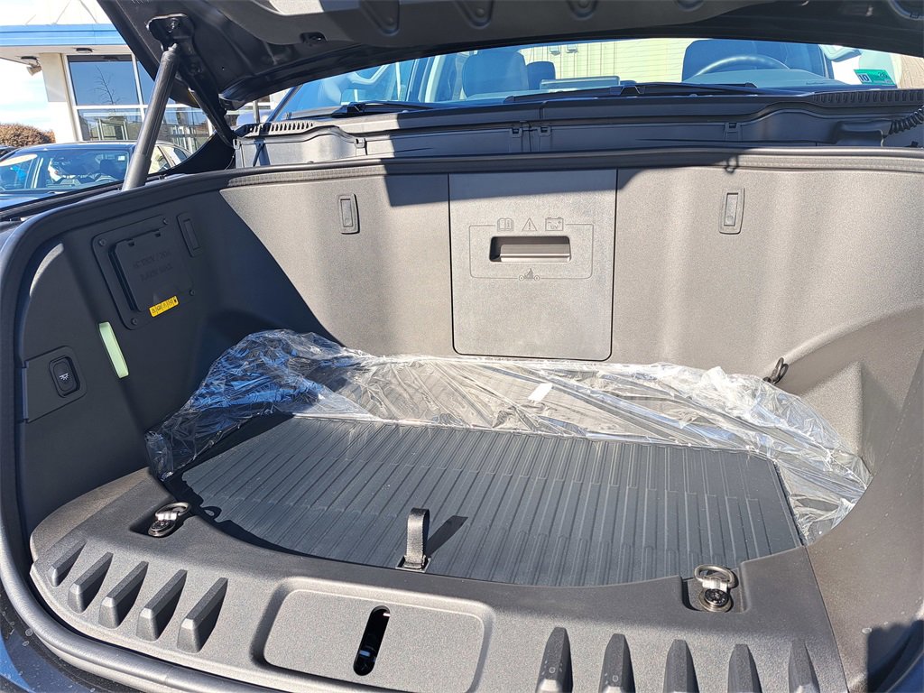 New 2025 Ford F150 Lightning Flash image 15