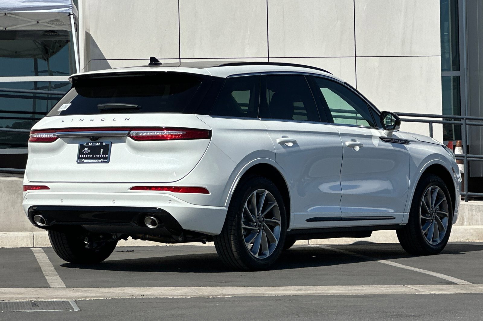 New 2025 Lincoln Corsair Grand Touring image 3