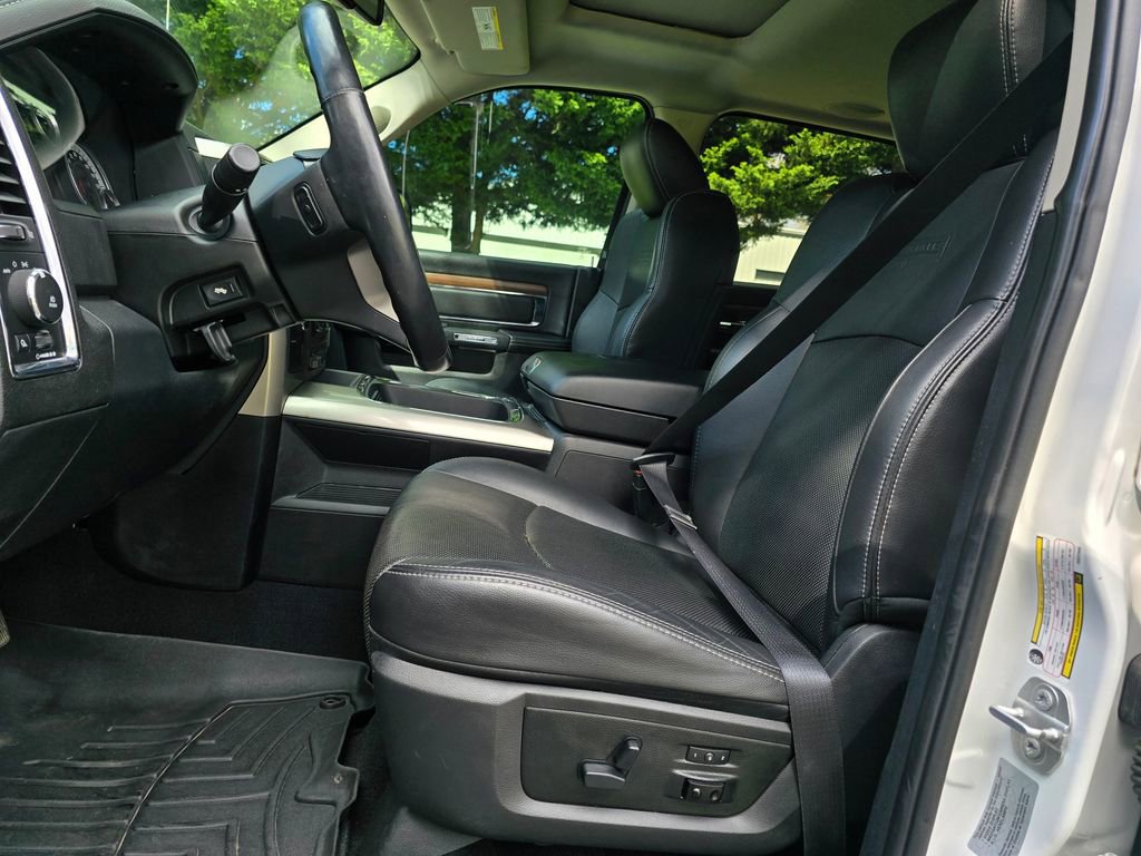 Used 2016 RAM 3500 Laramie w/ Sport Appearance Group image 28