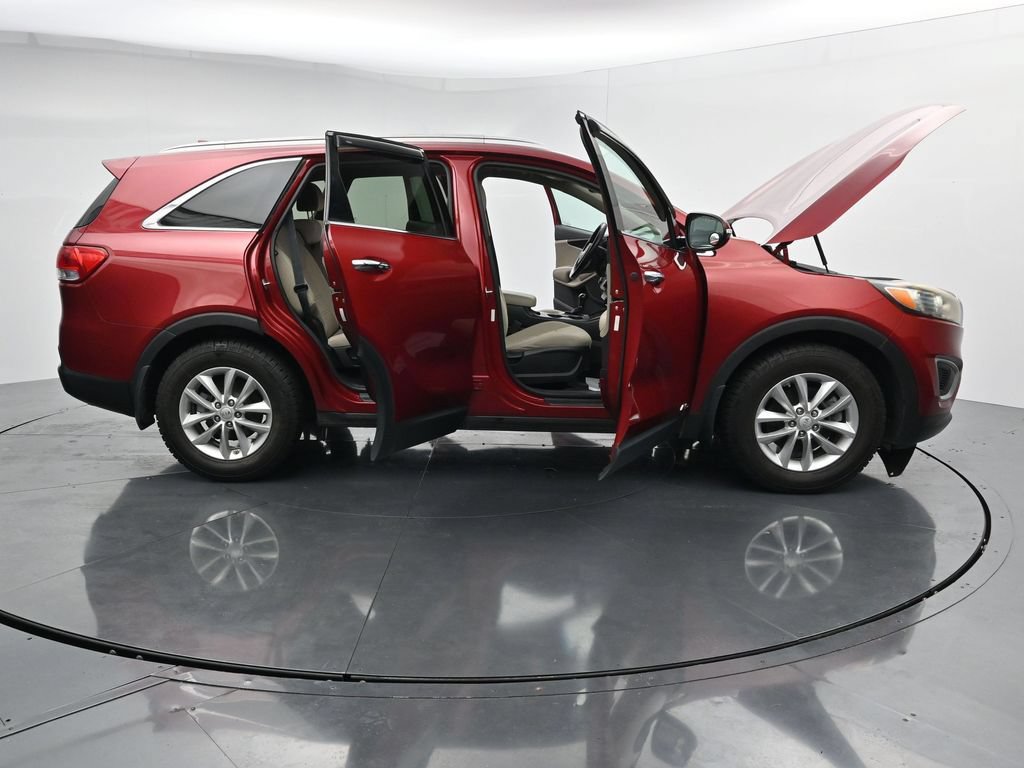 Used 2017 Kia Sorento AWD w/ LX Convenience Package image 41