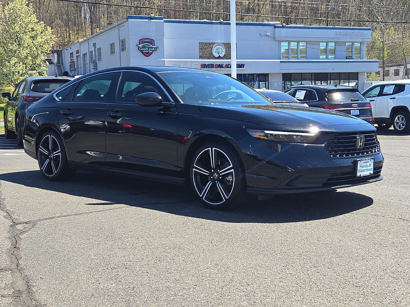Used 2025 Honda Accord Sport image 4