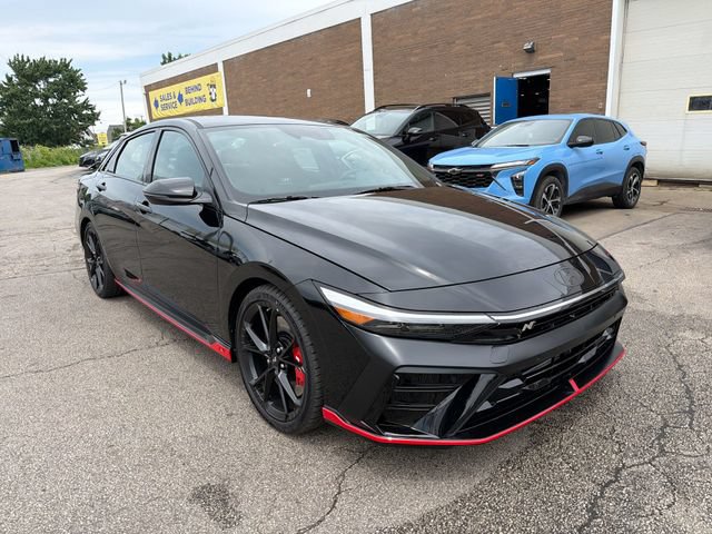 New 2026 Hyundai Elantra N FWD image 11