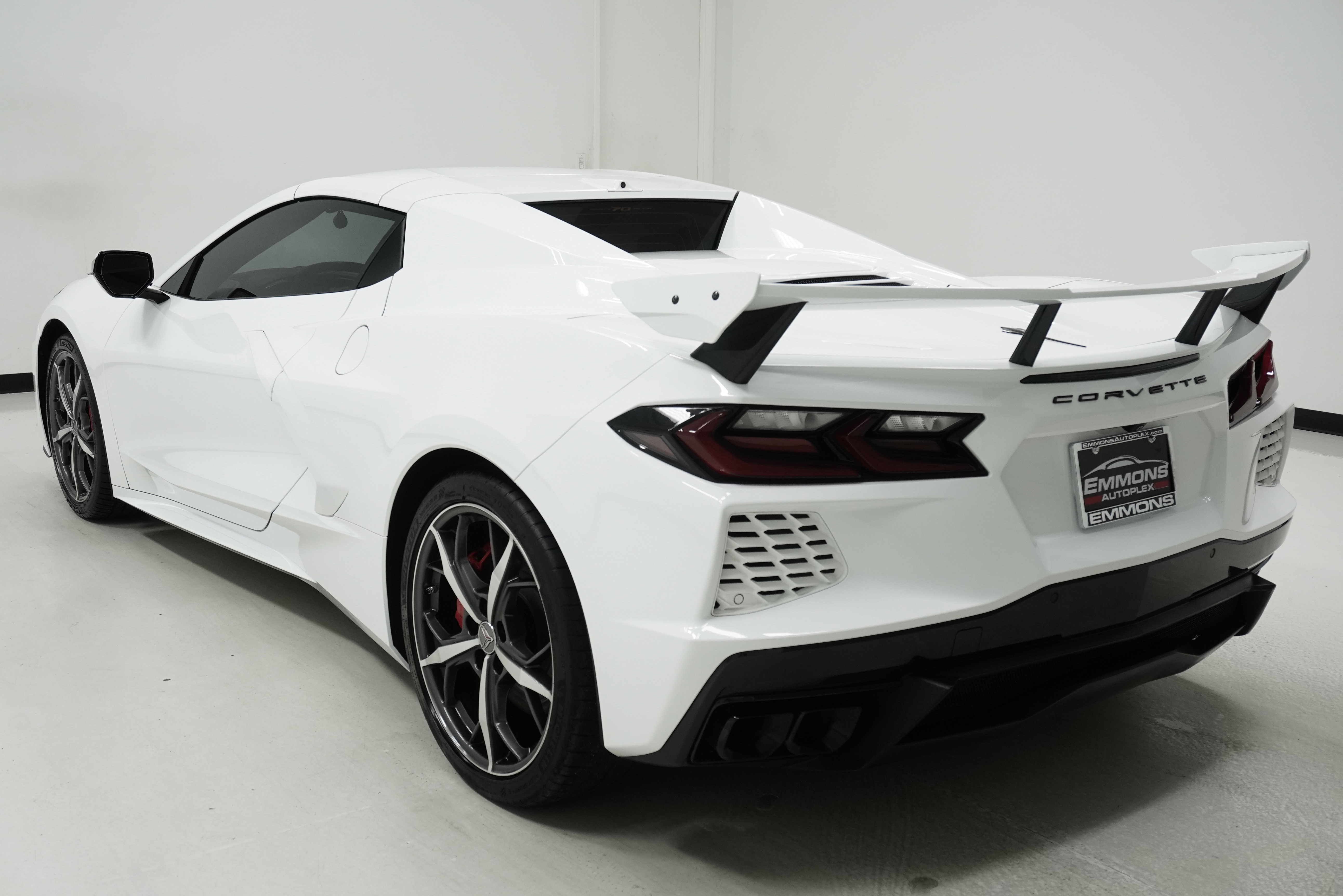 Used 2023 Chevrolet Corvette Stingray Premium Conv w/ Z51 Performance Package image 6