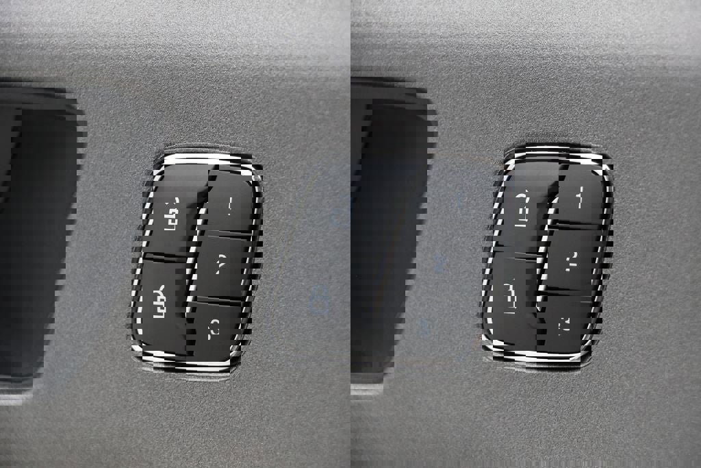 Used 2025 Ford Bronco Sport Badlands image 26