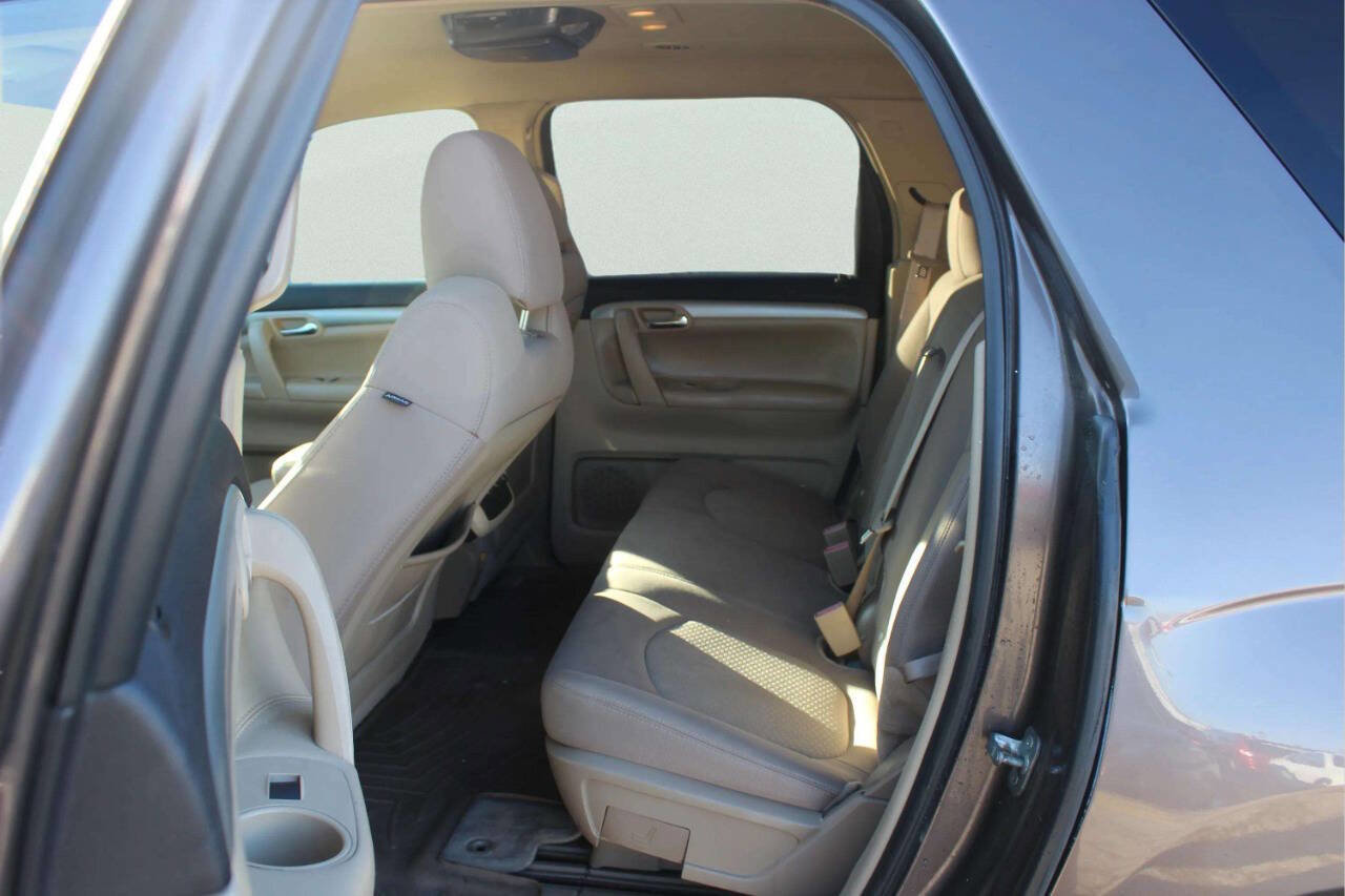 Used 2009 Saturn Outlook XE image 7