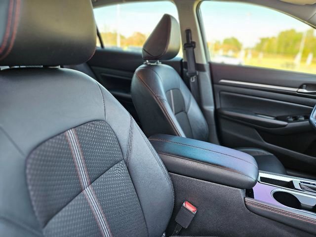 Certified 2024 Nissan Altima 2.5 SR image 14