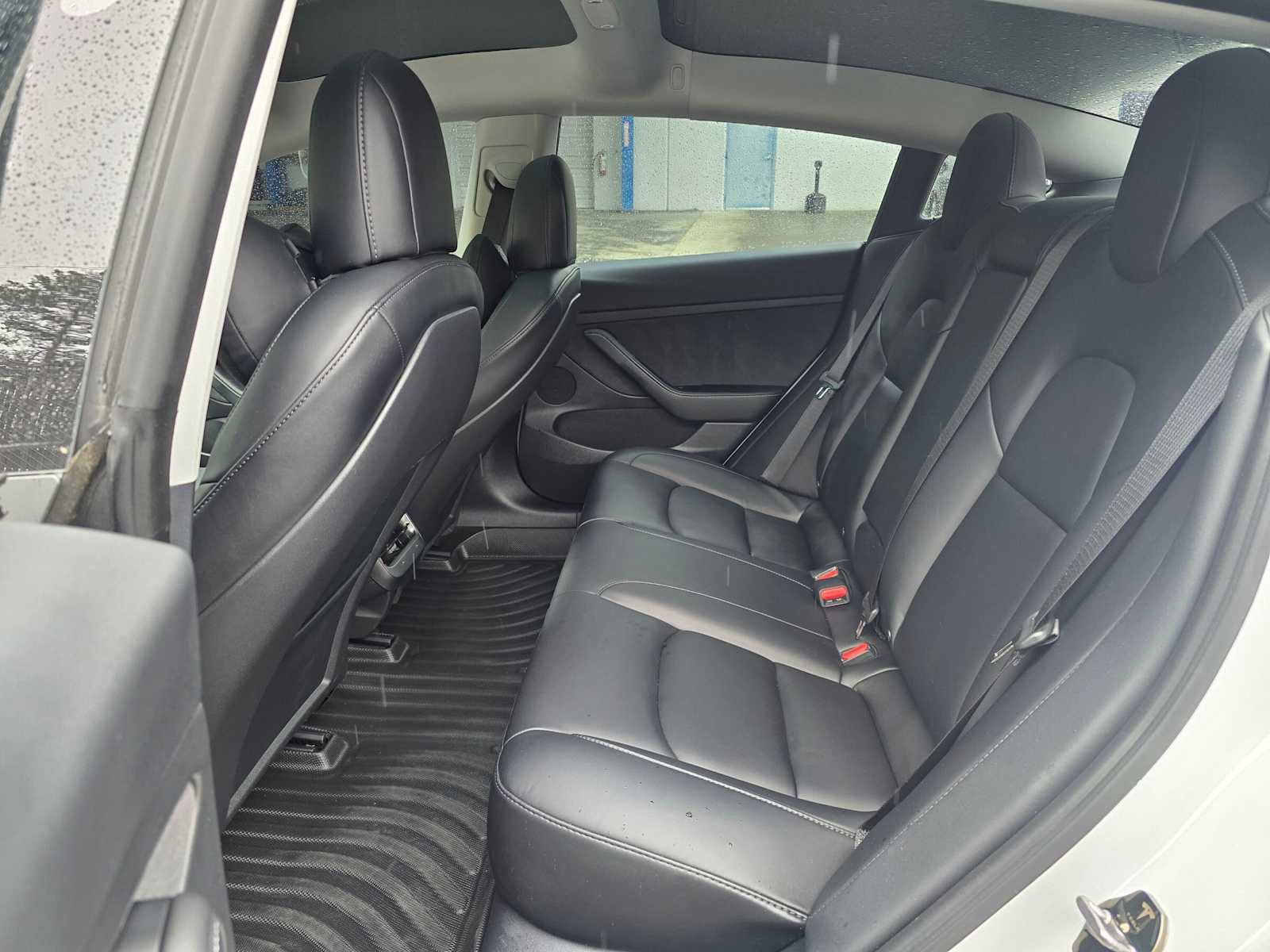 Used 2021 Tesla Model 3 Standard Range Plus RWD image 16