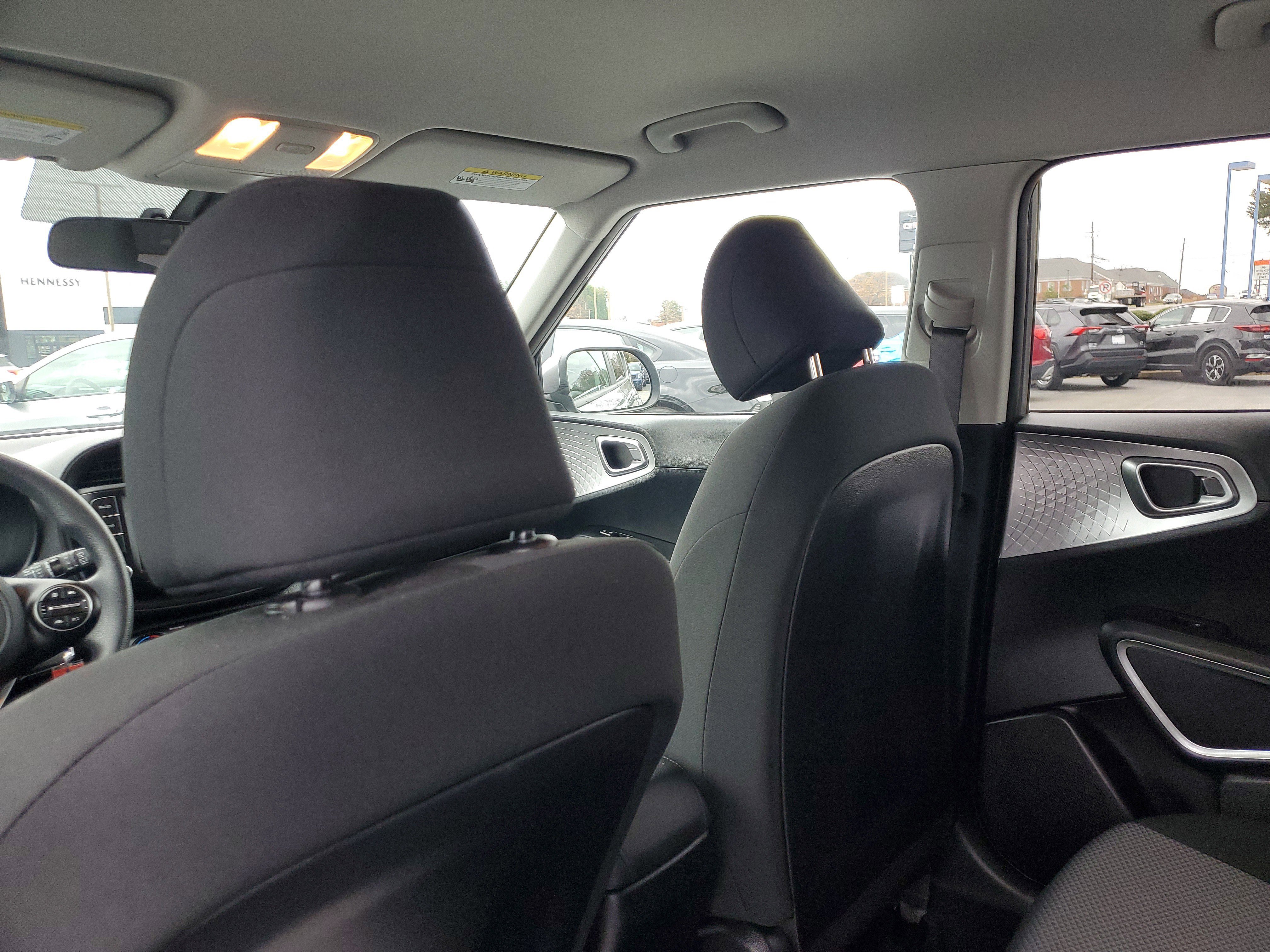 Used 2023 Kia Soul LX image 12