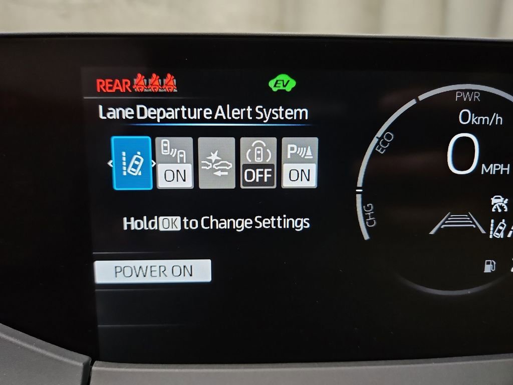 New 2026 Toyota Prius LE image 13