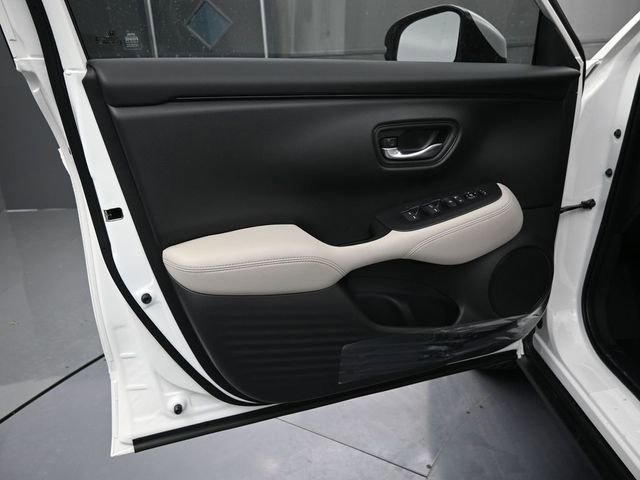 New 2026 Honda HR-V LX image 3