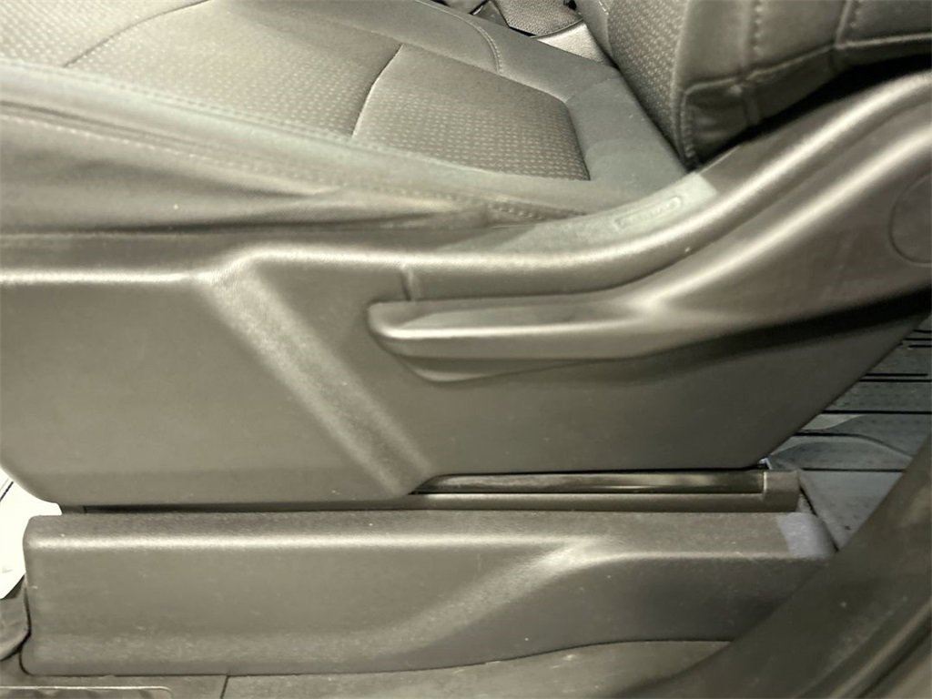 Used 2020 Chevrolet Silverado 2500 Custom w/ Custom Value Package image 10