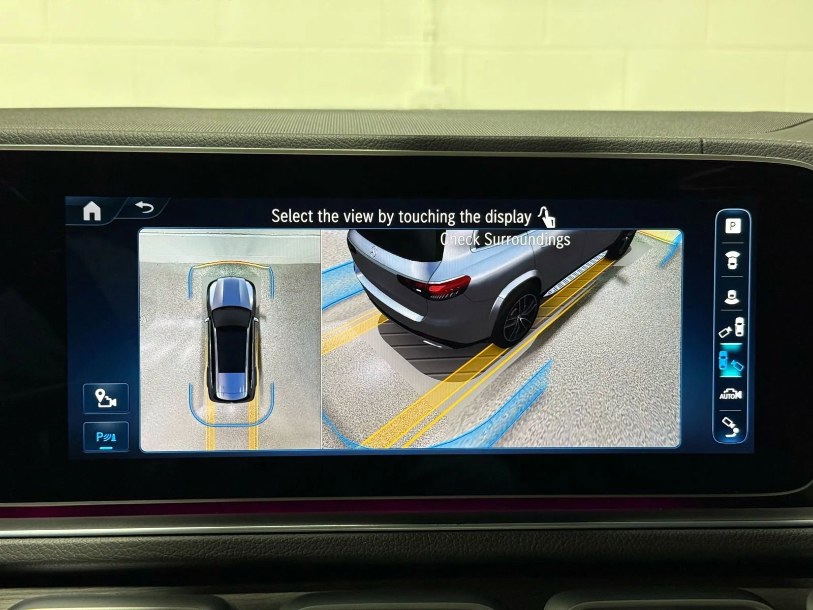 Used 2024 Mercedes-Benz GLS 450 4MATIC image 40