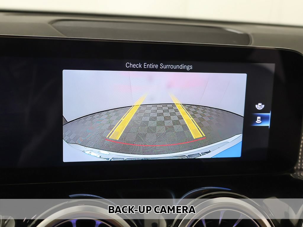 Used 2022 Mercedes-Benz GLB 250 4MATIC image 6