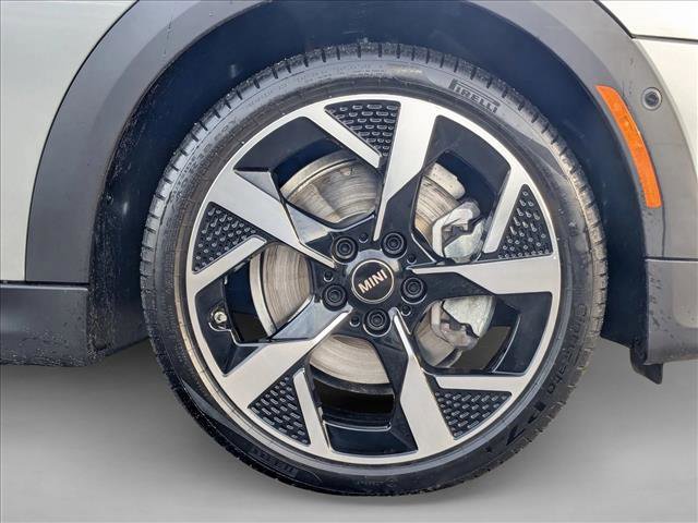 Certified 2025 MINI Cooper S image 21