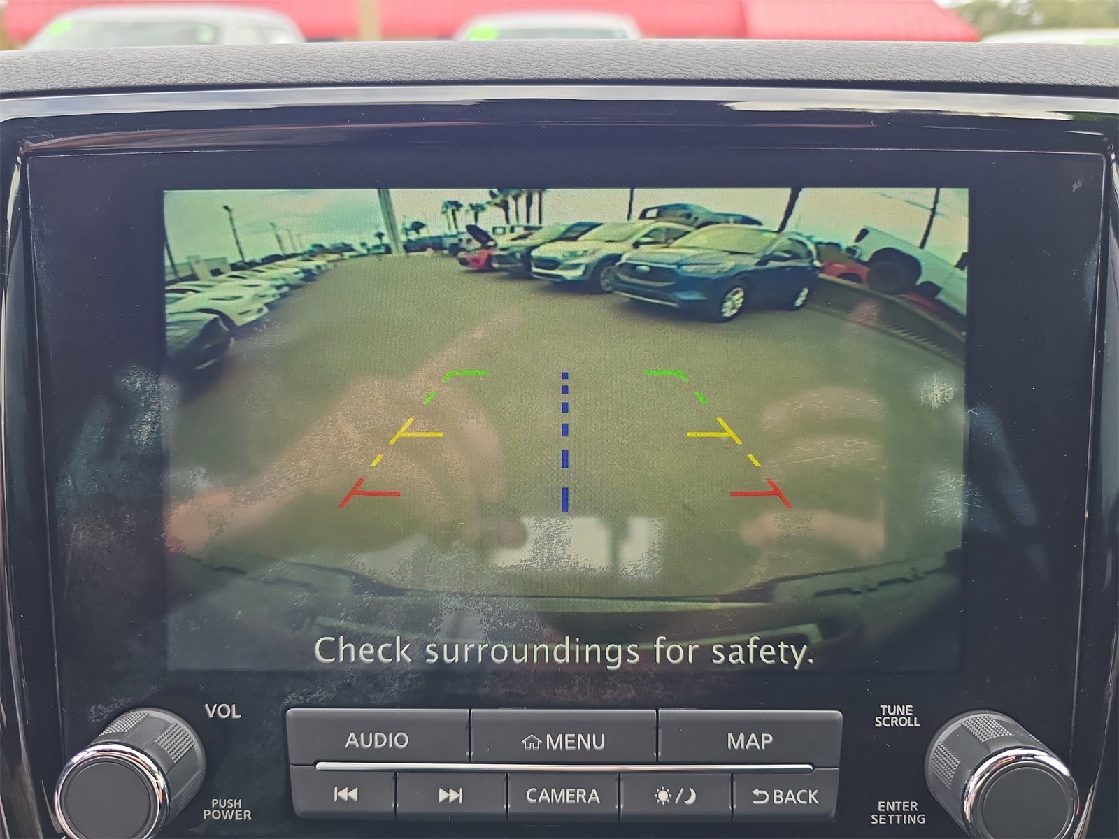 Used 2024 Nissan Frontier Pro-X w/ Technology Package image 17