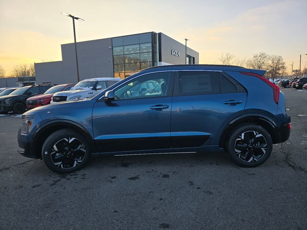 New 2025 Kia Niro Wind image 12