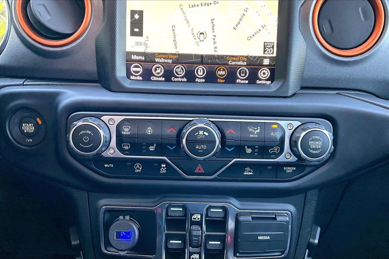 Certified 2023 Jeep Gladiator Mojave w/ LED Lighting Group AWD/4WD image 18