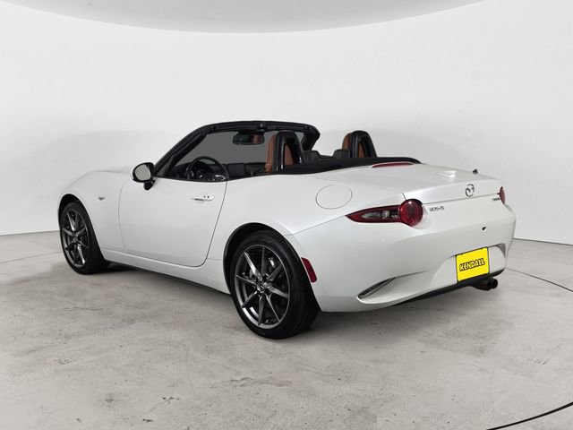 Used 2022 MAZDA MX-5 Miata Grand Touring image 3