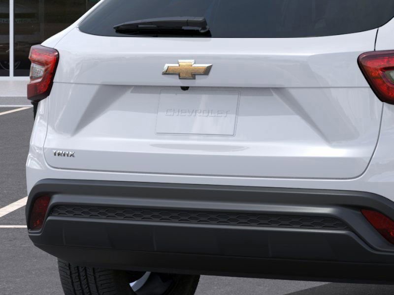 New 2026 Chevrolet Trax LS w/ LS Convenience Package FWD image 45