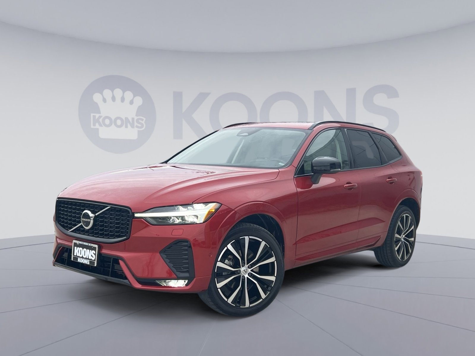 Certified 2023 Volvo XC60 B5 Ultimate w/ Climate Package image 1