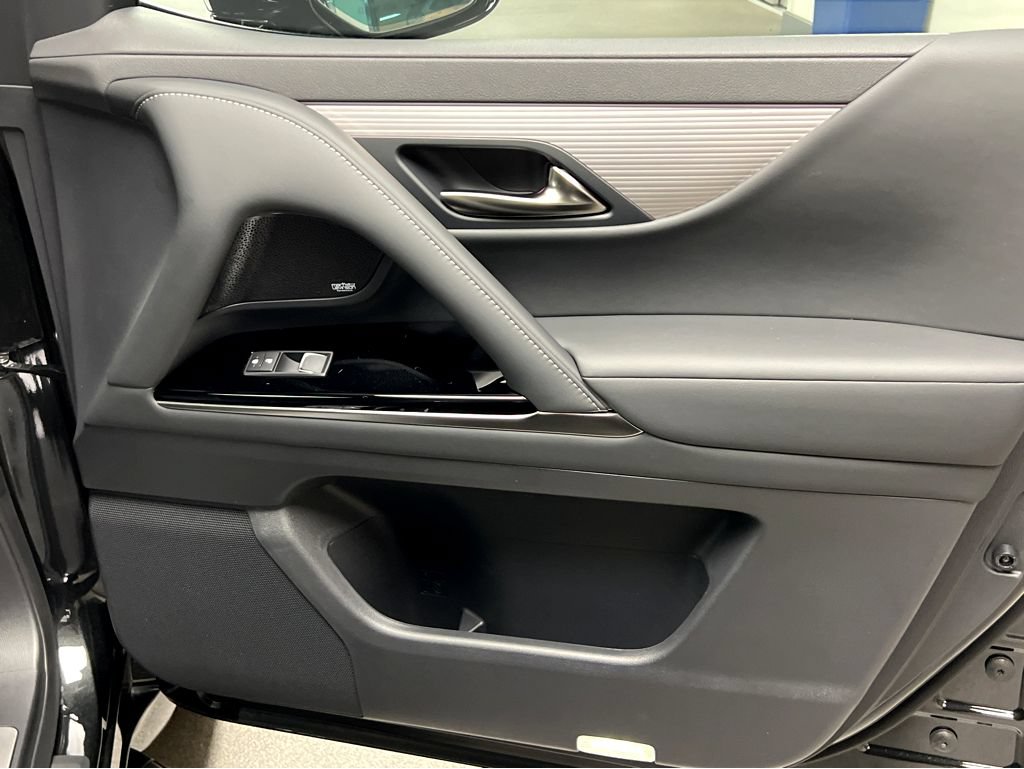 New 2026 Lexus LX 600 F Sport AWD/4WD image 24