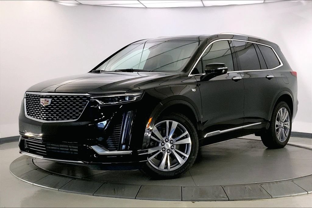 Used 2024 Cadillac XT6 Premium Luxury w/ Technology Package AWD/4WD image 11