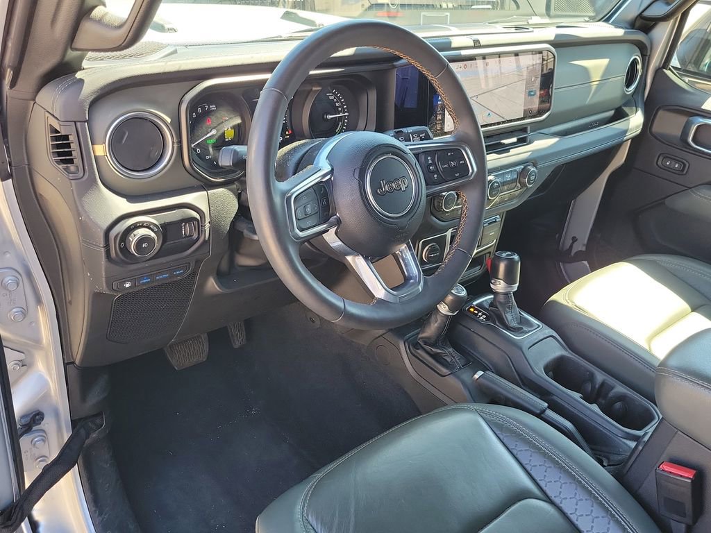 Used 2024 Jeep Wrangler High Altitude image 15