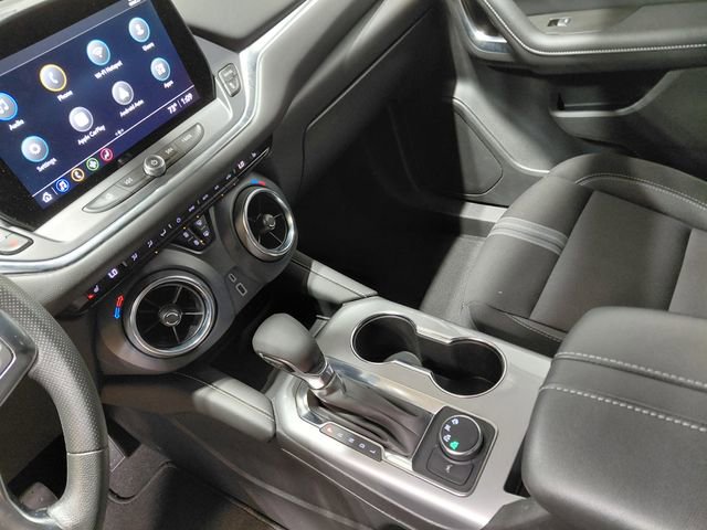 Certified 2025 Chevrolet Blazer LT AWD/4WD image 24