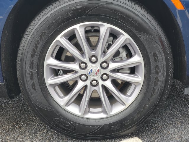 Used 2023 Buick Enclave Essence w/ Trailering Package, 5000 lbs. FWD image 8
