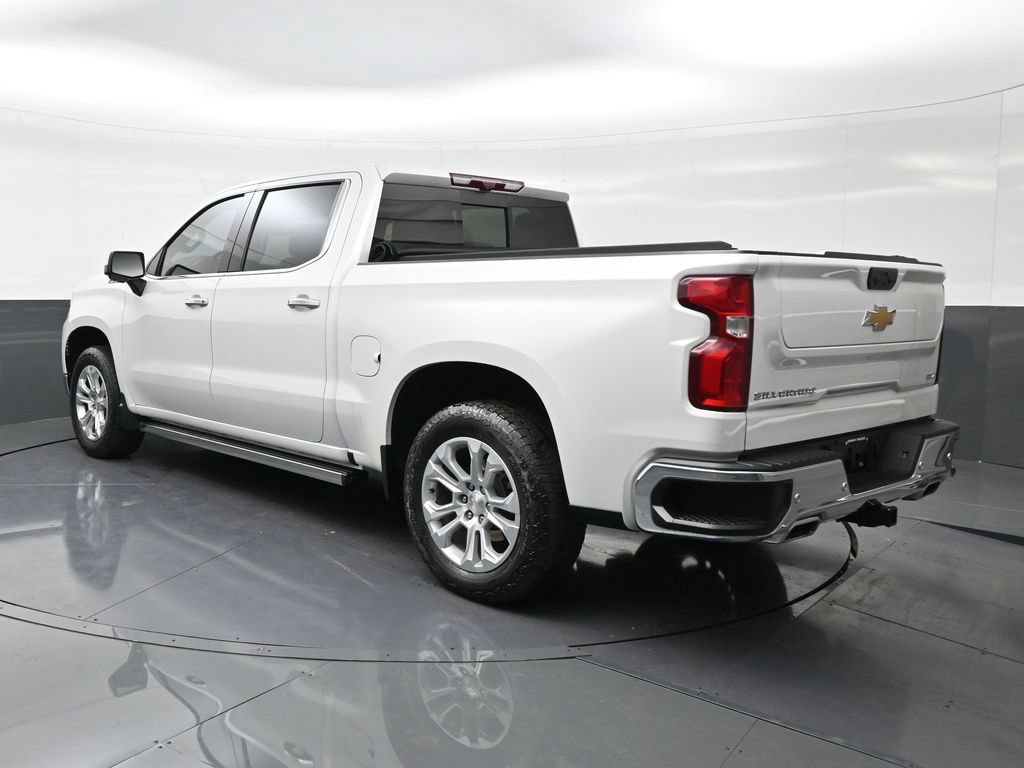 Used 2023 Chevrolet Silverado 1500 LTZ RWD image 3