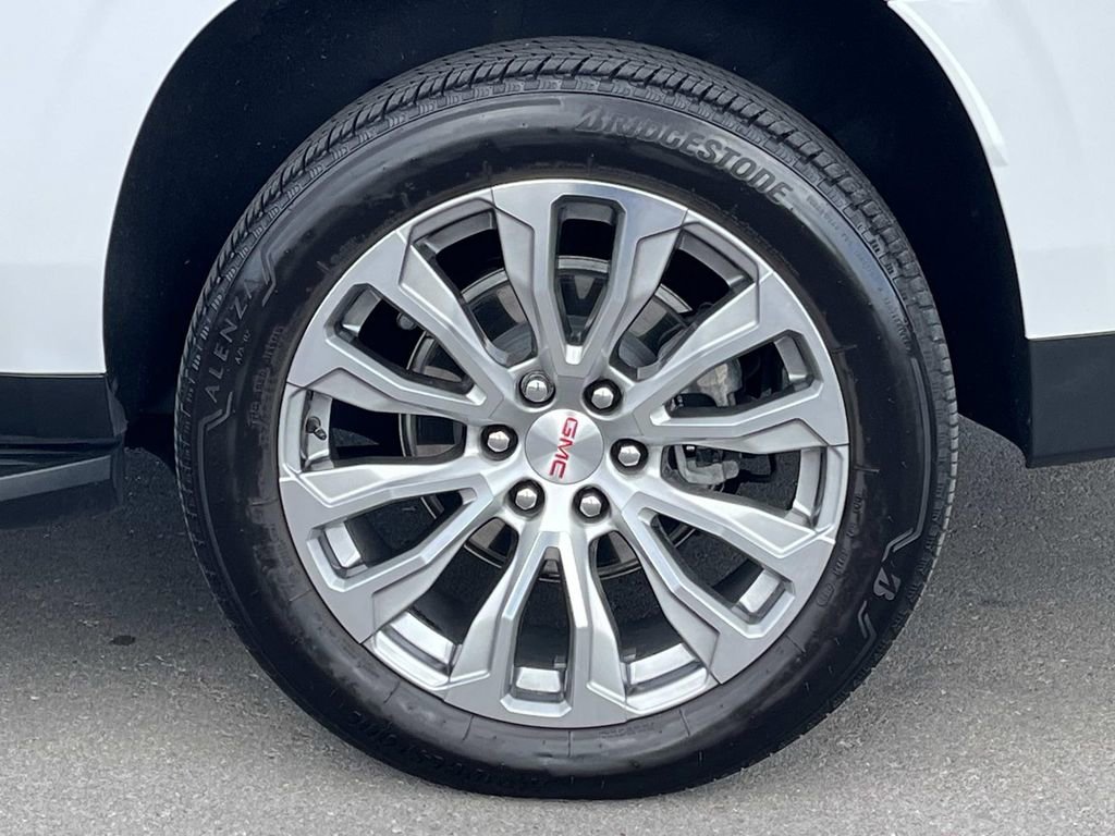 Used 2023 GMC Yukon XL Denali image 13