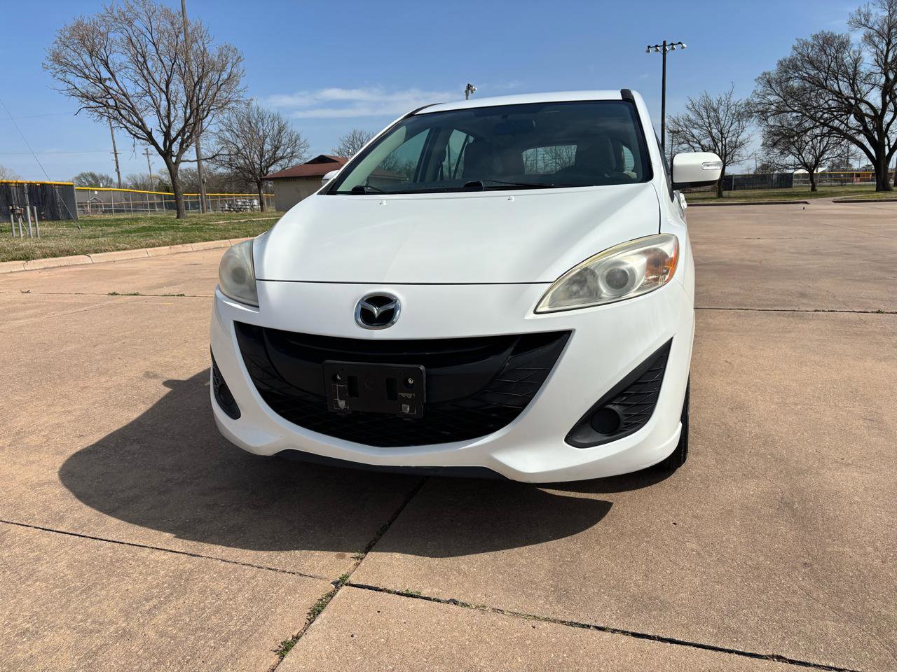 Used 2015 MAZDA MAZDA5 Sport FWD image 4