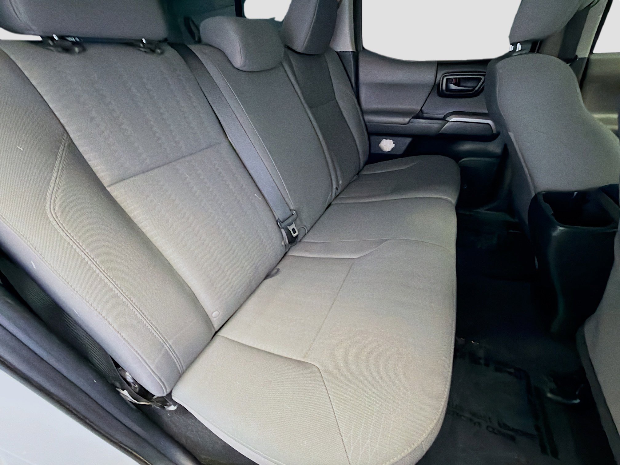 Used 2018 Toyota Tacoma SR5 image 14