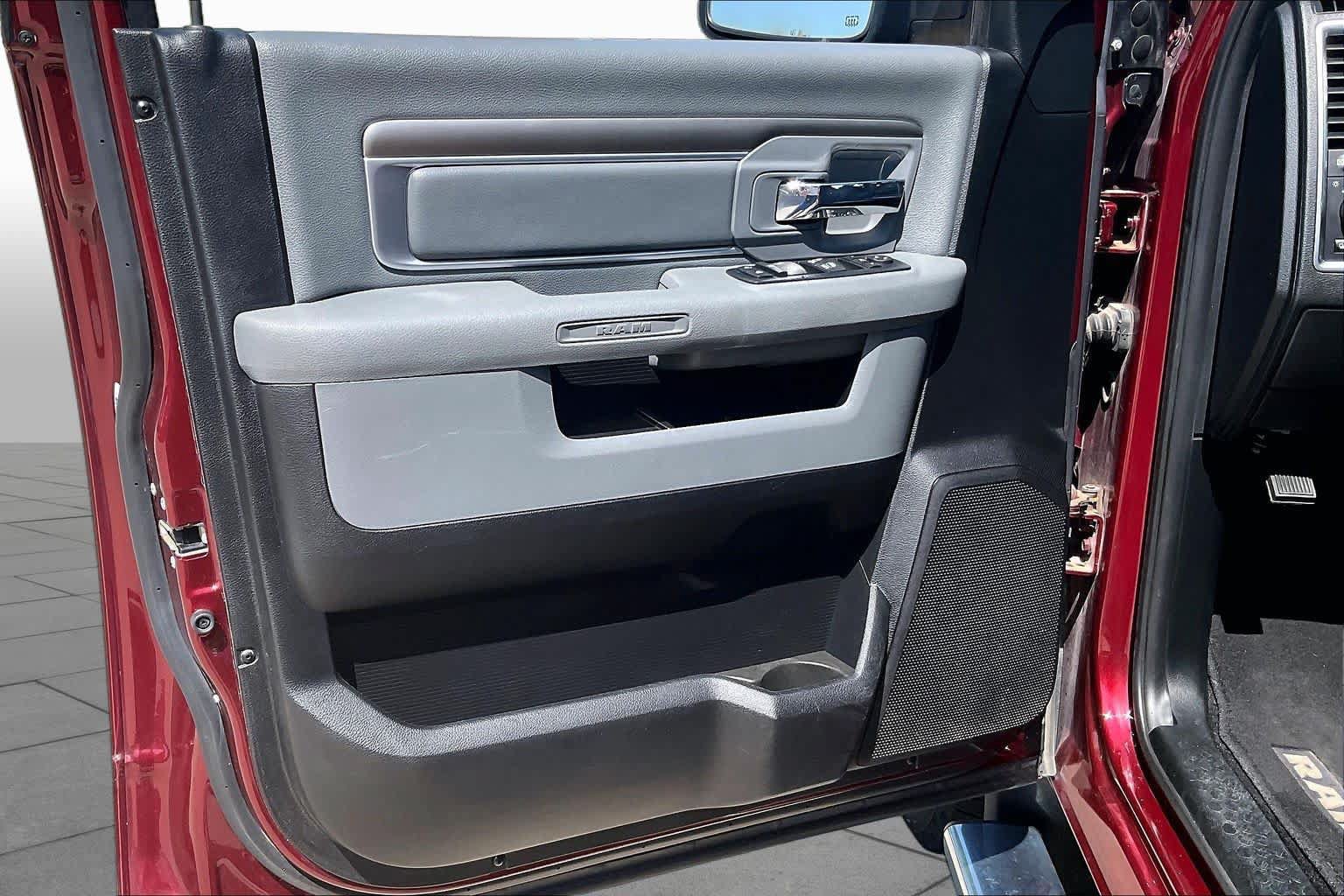 Used 2016 RAM 1500 Big Horn AWD/4WD image 21