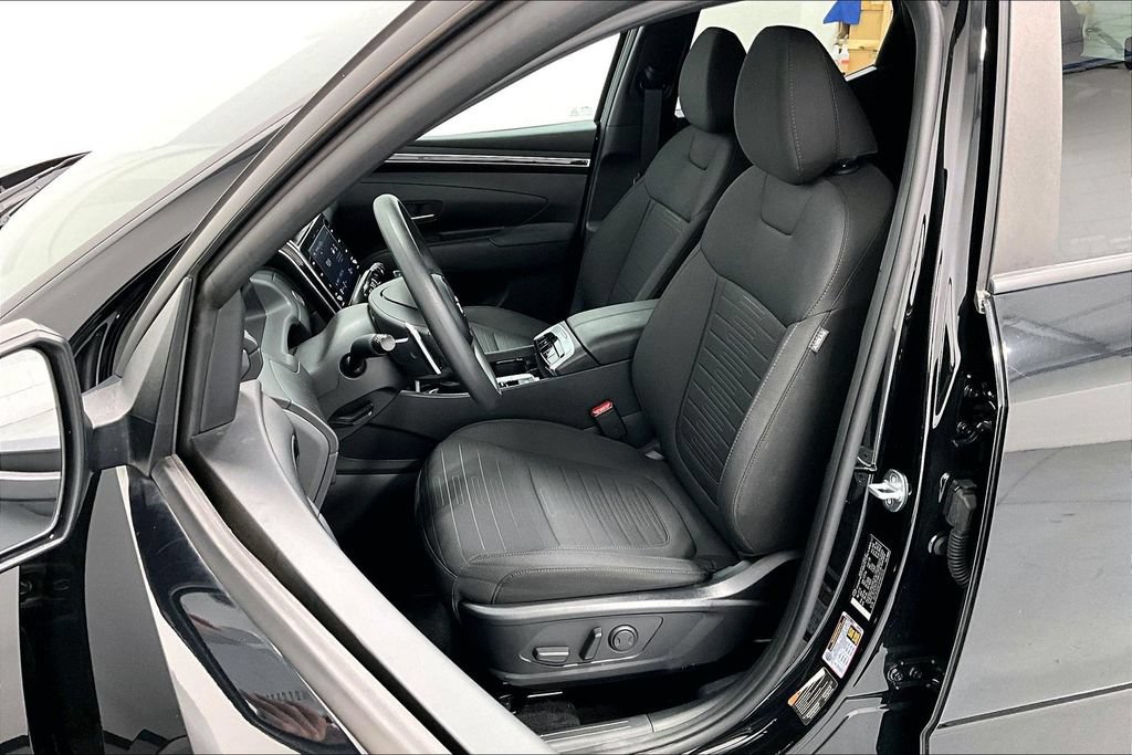 Certified 2023 Hyundai Santa Cruz Night AWD/4WD image 31