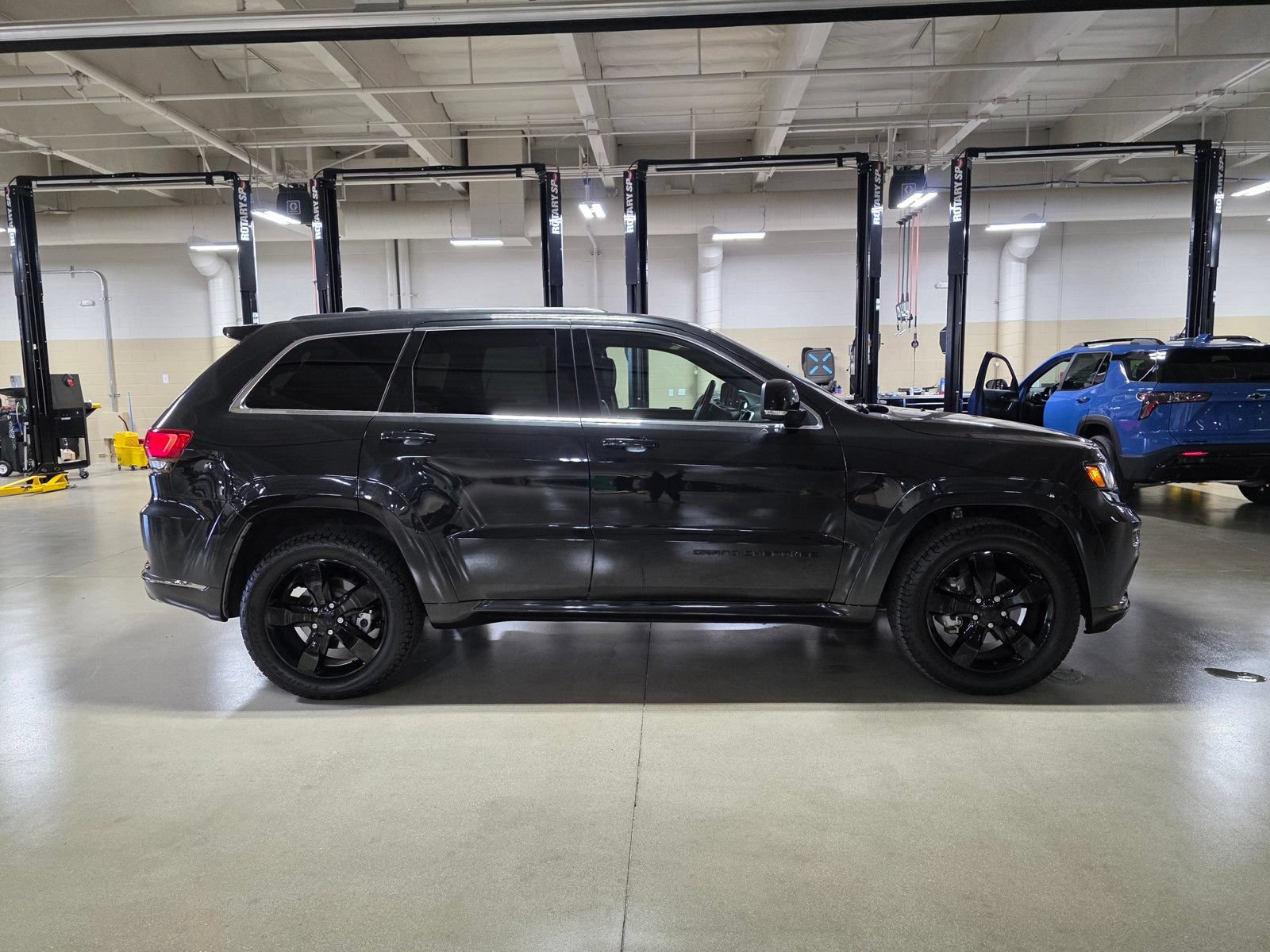 Used 2016 Jeep Grand Cherokee High Altitude AWD/4WD image 8