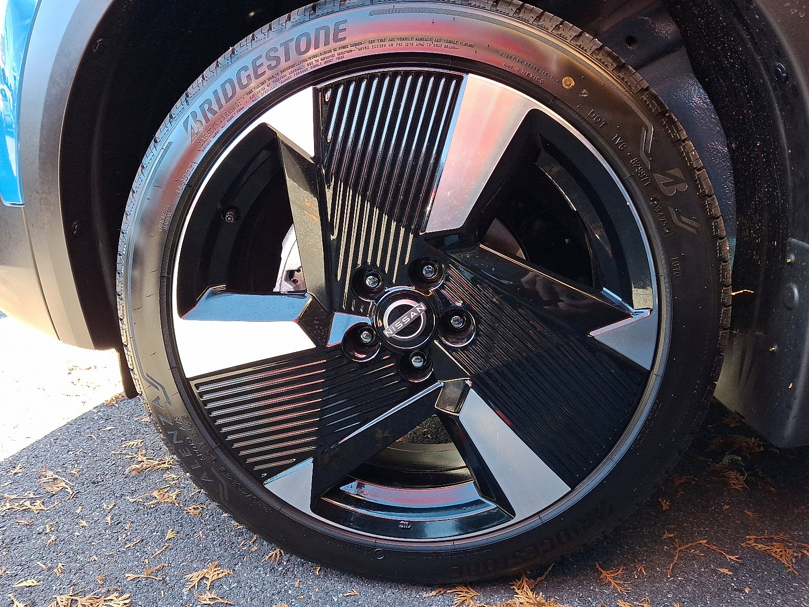 New 2026 Nissan Kicks SR w/ SR Premium Package video 3