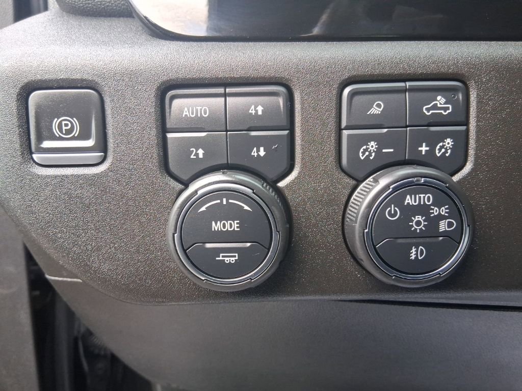 Used 2022 Chevrolet Silverado 1500 LTZ image 21