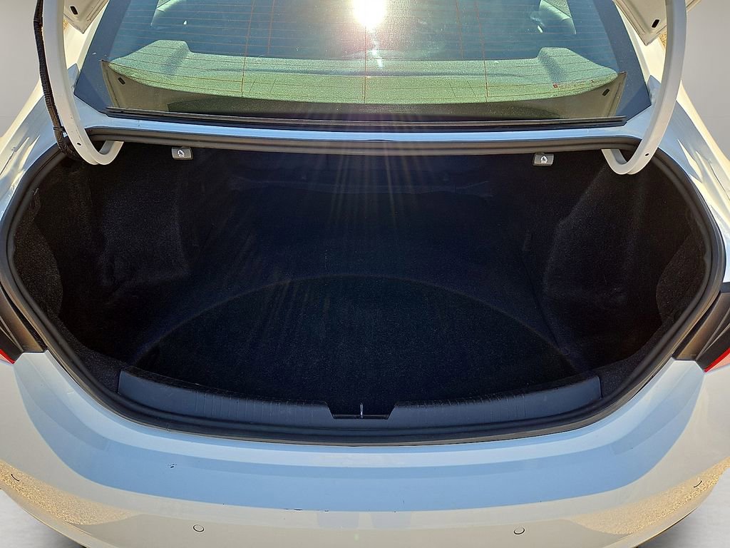 Used 2025 Chevrolet Malibu LS FWD image 13