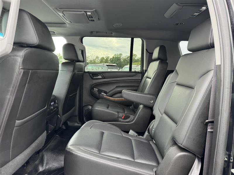 Used 2017 Chevrolet Suburban Premier AWD/4WD image 20