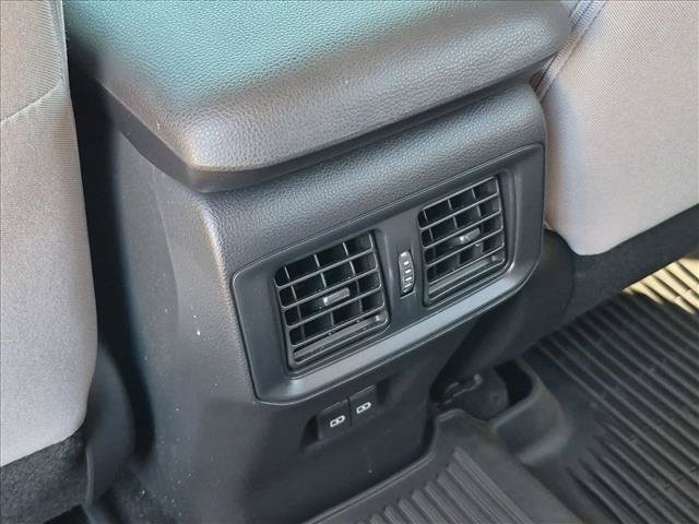 Used 2023 Toyota RAV4 XLE AWD/4WD image 16