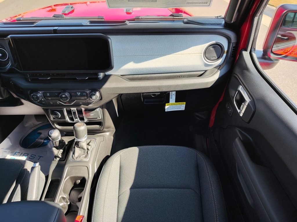 New 2026 Jeep Gladiator Sport AWD/4WD image 23