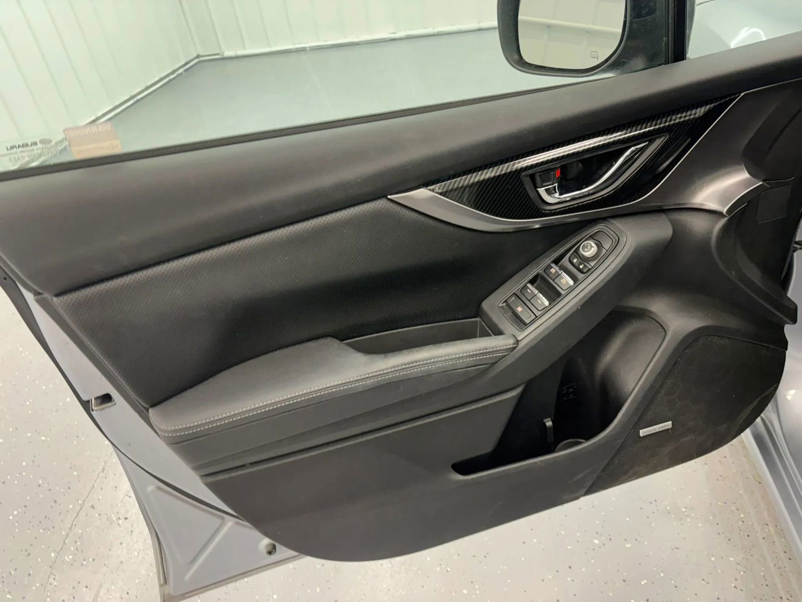 Used 2017 Subaru Impreza 2.0i Limited image 34