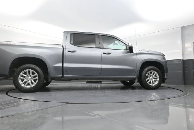 Used 2020 Chevrolet Silverado 1500 LT AWD/4WD image 38