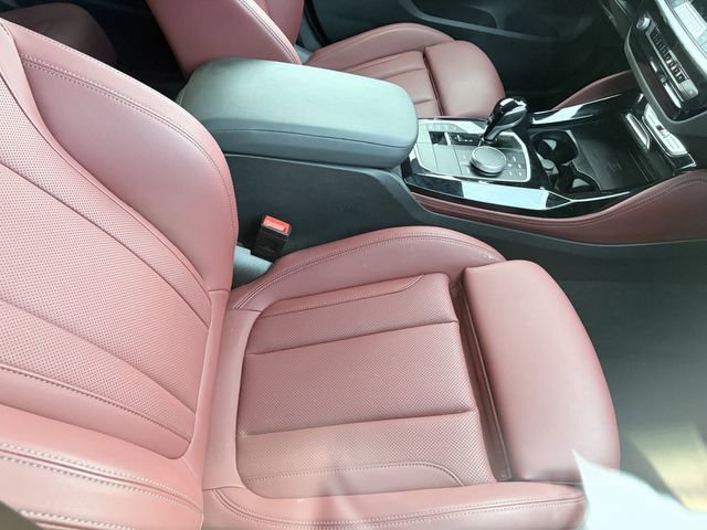 Certified 2025 BMW X4 M40i image 5