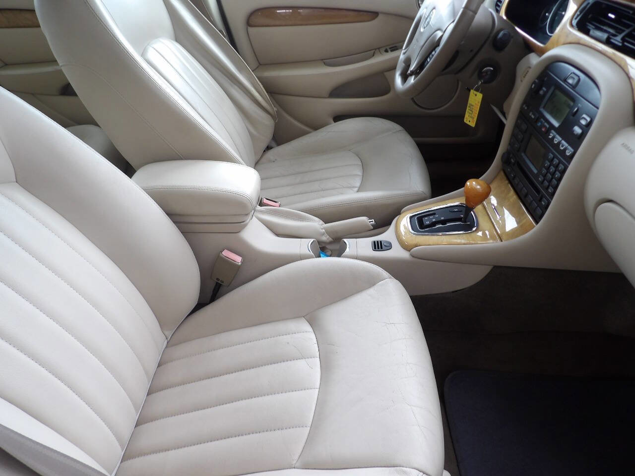 Used 2003 Jaguar X-TYPE 2.5 image 30