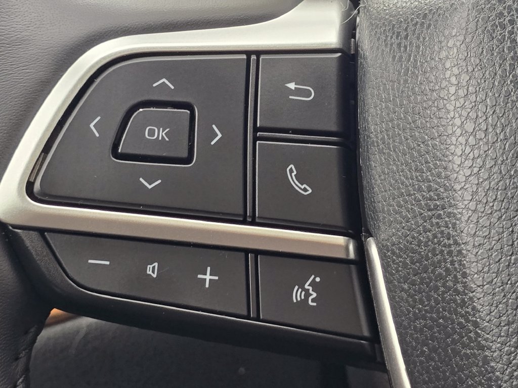 Used 2026 Toyota Grand Highlander AWD image 34