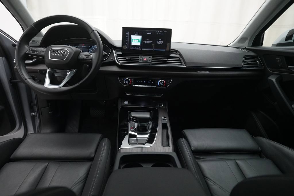 Used 2024 Audi Q5 2.0T Premium Plus AWD/4WD image 5